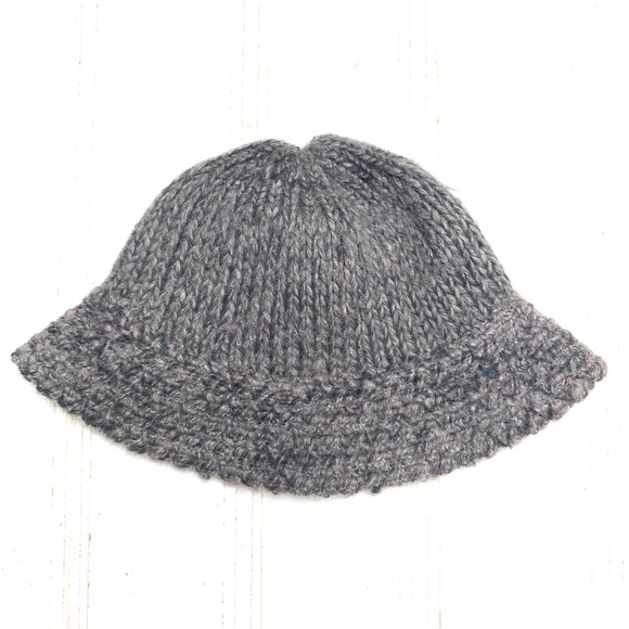 VTG Womens Gray Bucket Cloche Hat Mohair Wool Acrylic Blend Cap  Winter Fall 90s - Picture 1 of 7
